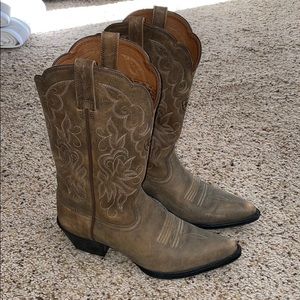 Arita Boots perfect condition women’s size 6B